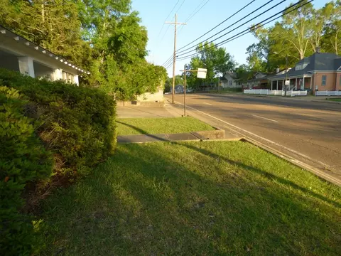 728 Delaware Ave, Mccomb, MS 39648 photo 19