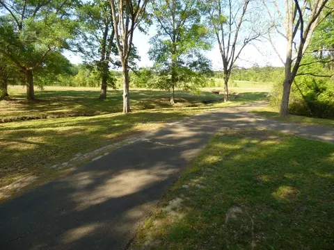 Exterior - 2074 Magnolia Pisgah Rd, Mccomb, MS 39648 photo 11 of 15