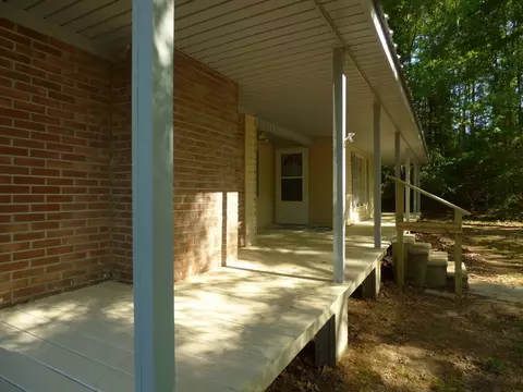 Exterior - 2074 Magnolia Pisgah Rd, Mccomb, MS 39648 photo 6 of 15