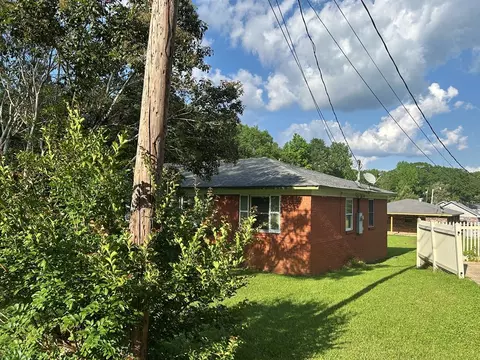 Exterior - 311 Walnut St, Summit, MS 39666 photo 6 of 6