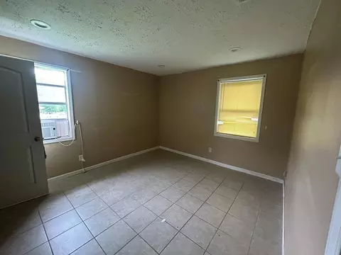 Bedroom - 311 Walnut St, Summit, MS 39666 photo 8 of 8