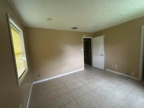 Bedroom - 311 Walnut St, Summit, MS 39666 photo 2 of 8