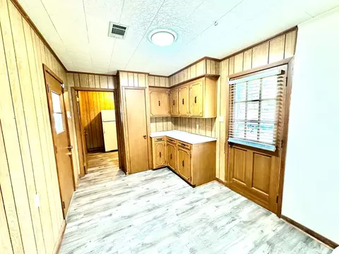 522 Red Oak, Brookhaven, MS 39601 photo 6