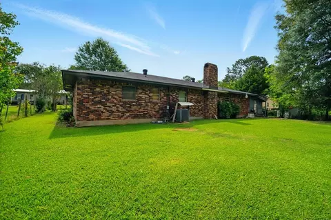 1005 Miller Ln, Summit, MS 39666 photo 4