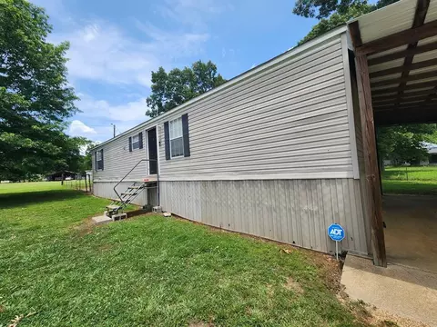 1043 Mallaieu Dr, Brookhaven, MS 39601
