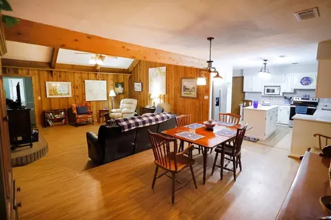 1015 Erin, Summit, MS 39666 photo 5