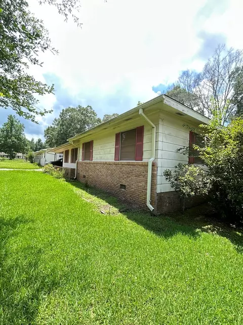 408 Wilson Dr, Mccomb, MS 39648 photo 3