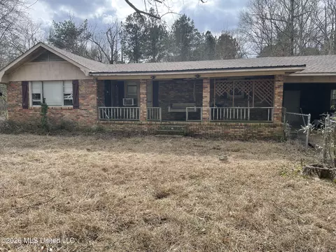 1630 Big Creek Dr, Bogue Chitto, MS 39629