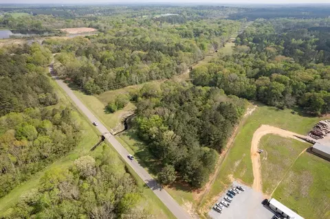 144 Don Curt Blvd, Laurel, MS 39437 photo 8
