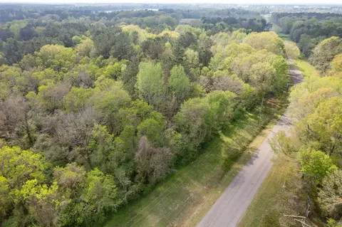 144 Don Curt Blvd, Laurel, MS 39437 photo 31