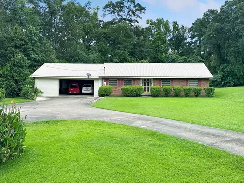 1212 Park St, Mccomb, MS 39648