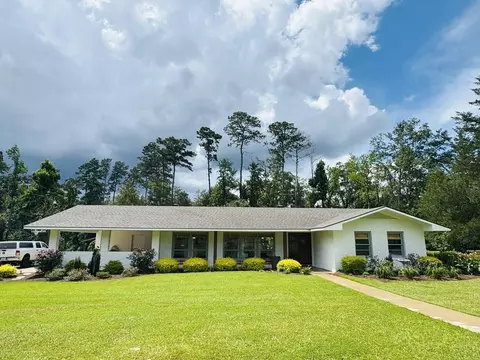 1103 N Old Jackson Rd, Liberty, MS 39645