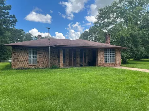 143 Coldwater Church Rd, Meadville, MS 39653