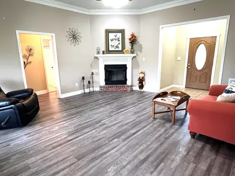 Living - 1017 Hidden Meadow Ln, Summit, MS 39666 photo 1 of 1