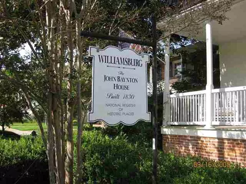 821 Main St, Natchez, MS 39120 photo 1