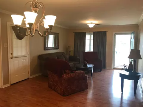 110 Cross St, Natchez, MS 39120 photo 2