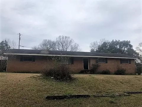 108 Maple Dr, Natchez, MS 39120 photo 1