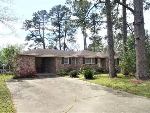 102 Mt Carmel Dr, Natchez, MS 39120 photo 1