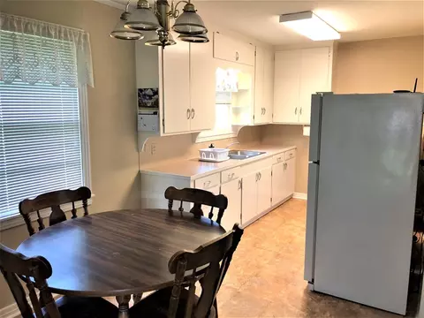 402 Brooklyn Dr, Natchez, MS 39120 photo 6