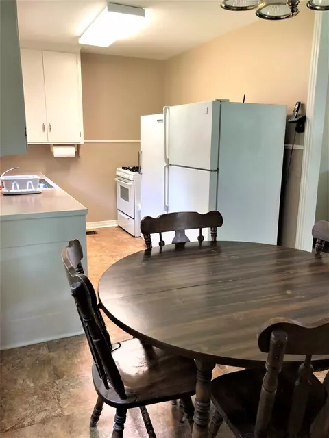402 Brooklyn Dr, Natchez, MS 39120 photo 5