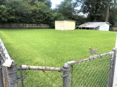 402 Brooklyn Dr, Natchez, MS 39120 photo 13