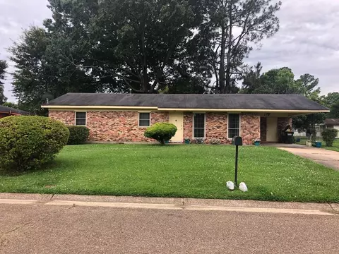 108 Virginia, Natchez, MS photo 2