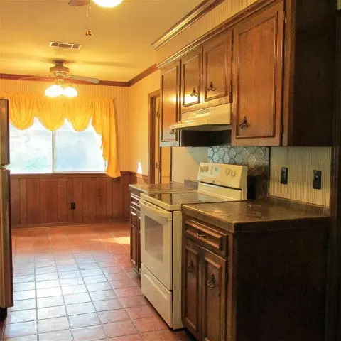102 N Meadow Rd, Natchez, MS 39120 photo 4