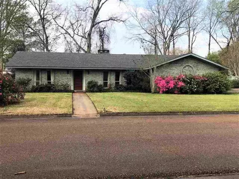 102 N Meadow Rd, Natchez, MS 39120 photo 1