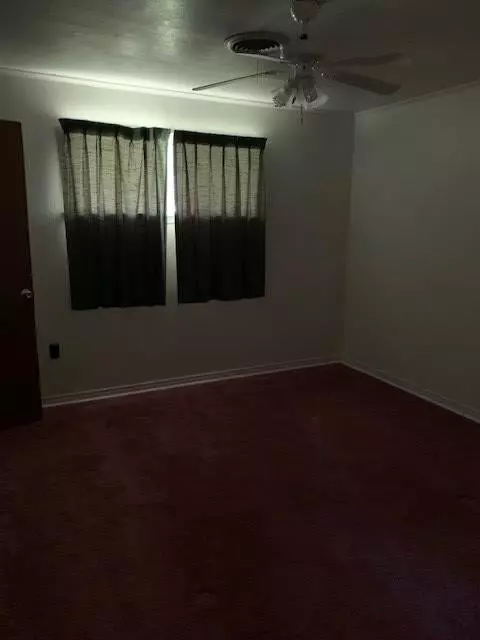 68 N Starnes Dr, Natchez, MS 39120 photo 9