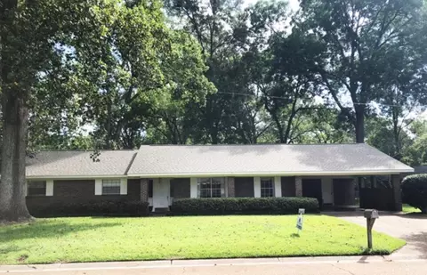 103 S Temple, Natchez, MS 39120 photo 1