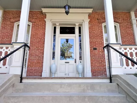 812 Main St, Natchez, MS 39120 photo 2