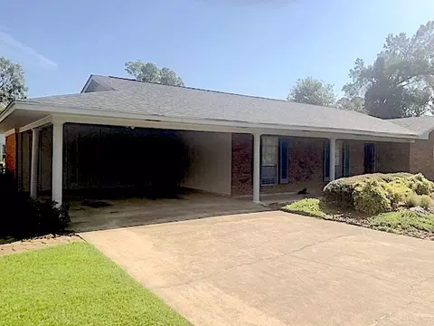 214 Brookfield Dr, Natchez, MS 39120 photo 2
