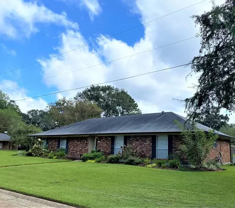 1 Janice Cir, Natchez, MS 39120 photo 2