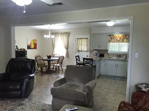 11 Southview Dr, Natchez, MS 39120 photo 2