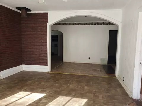 8 Caddo St, Natchez, MS 39120 photo 2