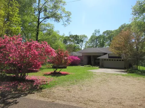 70 Aberdeen Rd, Natchez, MS 39120 photo 2