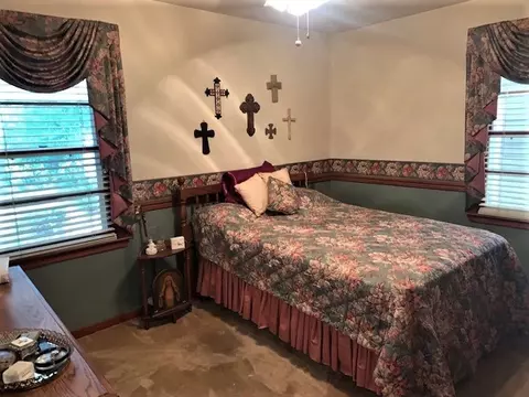 232 Holly, Natchez, MS 39120 photo 11