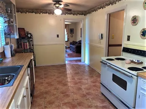 232 Holly, Natchez, MS 39120 photo 9