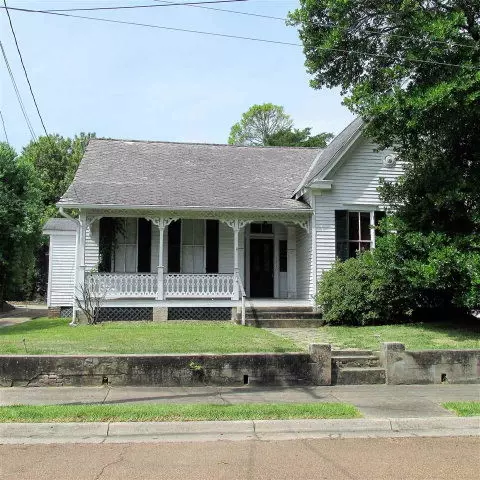 710 State St, Natchez, MS 39120 photo 1