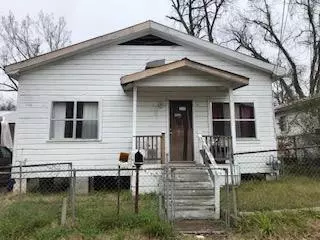 47 E Oak St, Natchez, MS 39120 photo 1