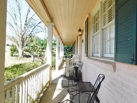 1713 Merrill St, Natchez, MS 39120 photo 2