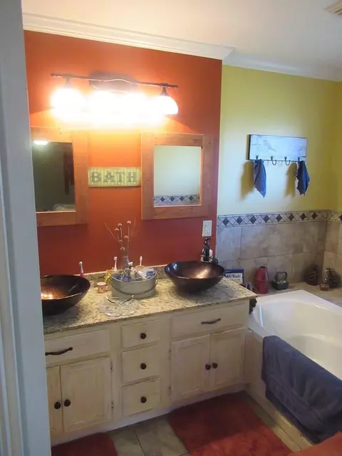 110 Parkview Dr, Natchez, MS 39120 photo 11