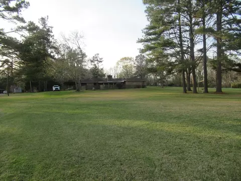 110 Parkview Dr, Natchez, MS 39120 photo 28