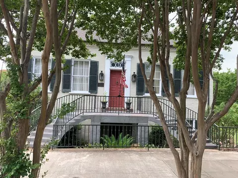 300 N Commerce, Natchez, MS 39120 photo 3