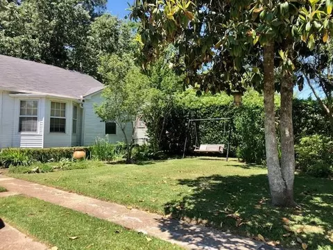 410 Walnut St, Natchez, MS 39120 photo 3