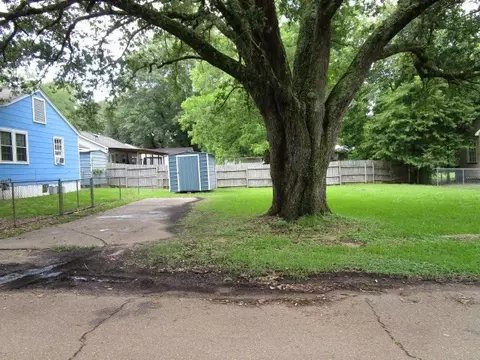 102 Hammett, Natchez, MS 39120 photo 17