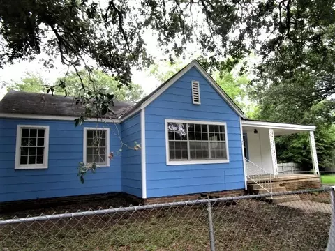 102 Hammett, Natchez, MS 39120 photo 2