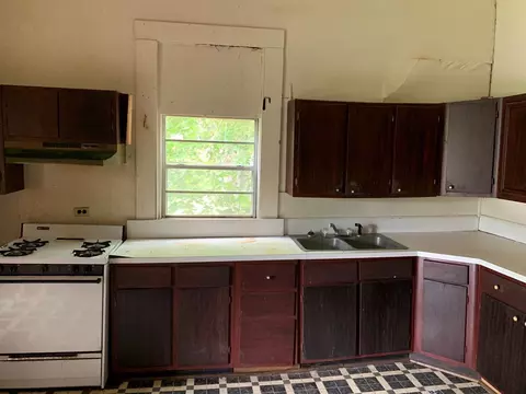 201 Linton Ave, Natchez, MS 39120 photo 3