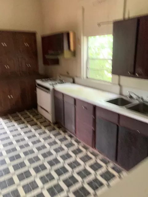 201 Linton Ave, Natchez, MS 39120 photo 7