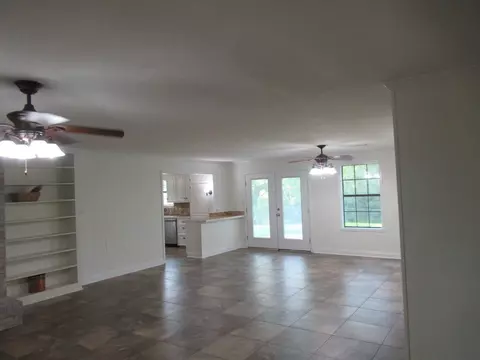 63 Stirling Rd, Natchez, MS 39120 photo 9
